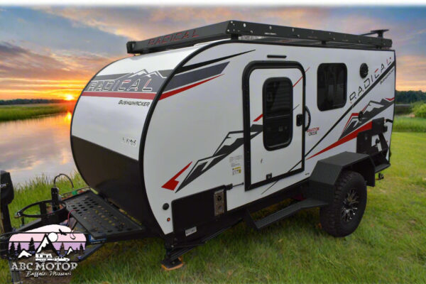 Braxton Creek Bushwhacker - 12RAD Floorplan - Travel Trailer RV - 16 ft - 2024 Edition
