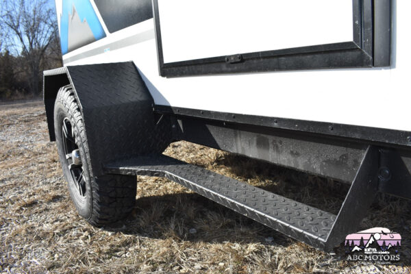 Bontrager Compact - 10ROK Floorplan - Travel Trailer Tear Drop RV - 13 ft - 2025 Edition - Image 10