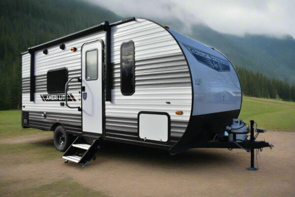 Gulf Stream Ameri-Lite - 189DD Floorplan - Travel Trailer RV - 20 ft - 2025 Edition