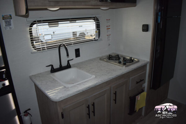 Gulf Stream Ameri-Lite - 199DD Floorplan - Travel Trailer RV -  20 ft - 2025 Edition - Image 24