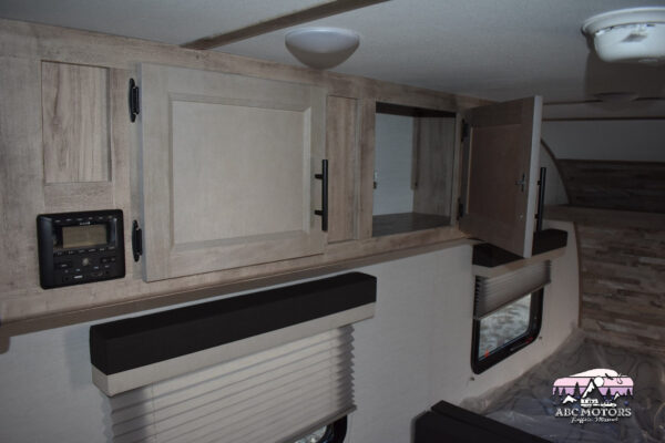 Gulf Stream Ameri-Lite - 199DD Floorplan - Travel Trailer RV -  20 ft - 2025 Edition - Image 13