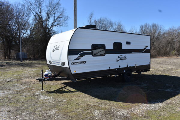 Forest River Shasta Oasis Compact - 18FQ Floorplan - Travel Trailer RV - 23 ft - 2025 Edition - Image 2