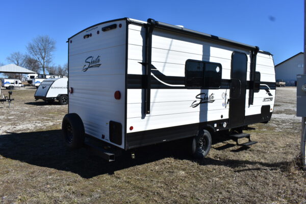 Forest River Shasta Oasis Compact - 18FQ Floorplan - Travel Trailer RV - 23 ft - 2025 Edition - Image 23