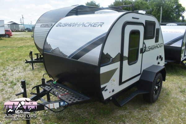 Braxton Creek Bushwhacker - 10HD Floorplan - Travel Trailer RV - 13 ft - 2024 Edition - Image 5