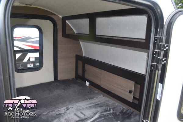 Braxton Creek Bushwhacker - 10HD Floorplan - Travel Trailer RV - 13 ft - 2024 Edition - Image 12
