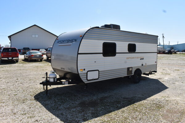 KZ RV Sportsmen Classic - 170MB Floorplan - Travel Trailer - 22 ft - 2025 Edition - Image 2